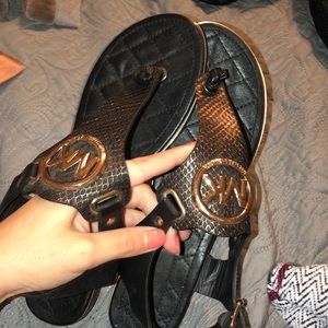 never wear them! very comfy though